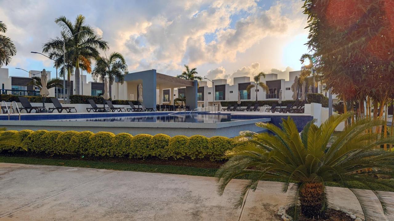 Kings Home - Big Modern House With Pool Cancún Kültér fotó